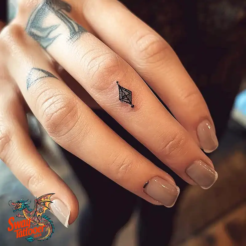 Awesome Feminine Finger Tattoo Ideas: Elegant Designs 13 feminine finger tattoo